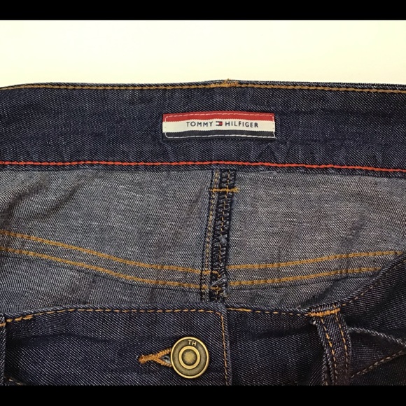 Tommy Hilfiger Denim skirt size 6. - Picture 4 of 7